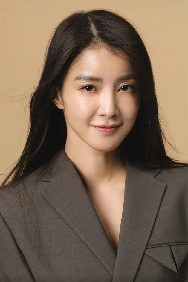 배우, 권투 선수인 이시영의 대표 이미지