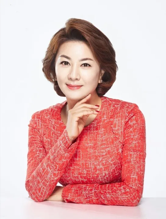 배우인 김혜선의 대표 이미지