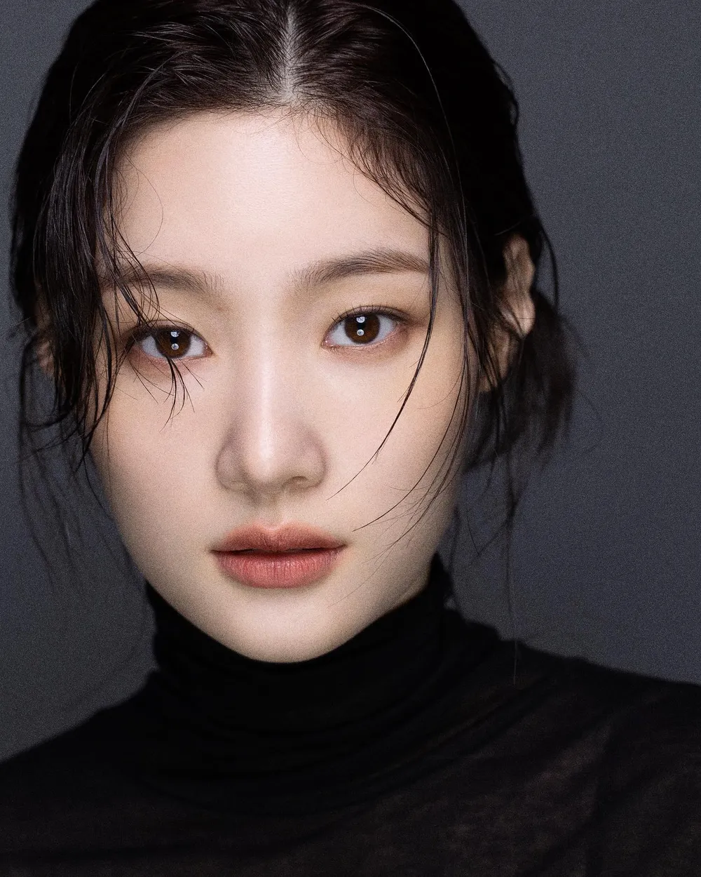 탤런트, 가수인 정채연의 대표 이미지