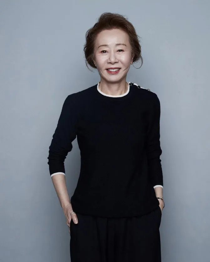 윤여정 추가 이미지 3