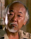 (전직)영화배우인 팻 모리타의 대표 이미지