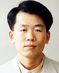 신문인인 조정진의 대표 이미지