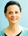영화배우인 아미 세다리스의 대표 이미지