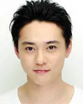 영화배우인 이시가키 유마의 대표 이미지