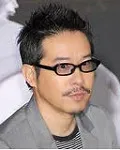 영화배우인 타구치 토모로오의 대표 이미지