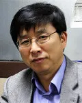 방송PD인 구수환의 대표 이미지