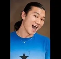 연극배우인 장영진의 대표 이미지