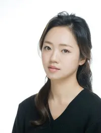 영화배우인 윤금선아의 대표 이미지
