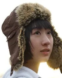 영화배우인 시이나 코토네의 대표 이미지