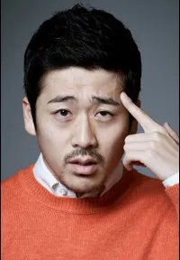 영화배우인 김준우의 대표 이미지