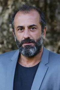 영화배우인 파노스 코로니스의 대표 이미지