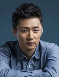 영화배우인 진위동의 대표 이미지