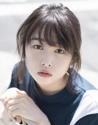 영화배우, 모델인 사쿠라이 히나코의 대표 이미지