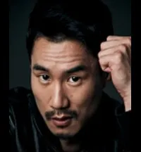 영화배우인 강인성의 대표 이미지