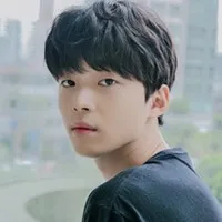 탤런트인 김강민의 대표 이미지