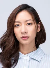 영화배우인 진여의 대표 이미지