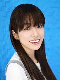 성우인 토미타 마호의 대표 이미지