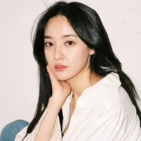 탤런트, 가수인 이주연의 대표 이미지