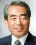 특수단체인, (전직)검사인 김영수의 대표 이미지