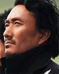 영화배우인 둬부제의 대표 이미지