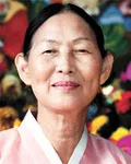 무용가인 김금화의 대표 이미지