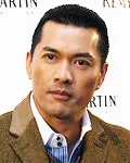 영화배우인 여량위의 대표 이미지