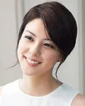 영화배우인 후지이 미나의 대표 이미지