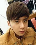 탤런트인 윤동원의 대표 이미지