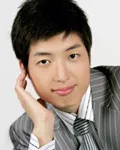 영화배우인 현원의 대표 이미지