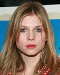 영화배우, 모델인 클레멘스 포시의 대표 이미지