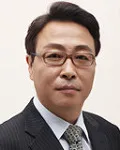 연극배우, 영화배우인 김세동의 대표 이미지