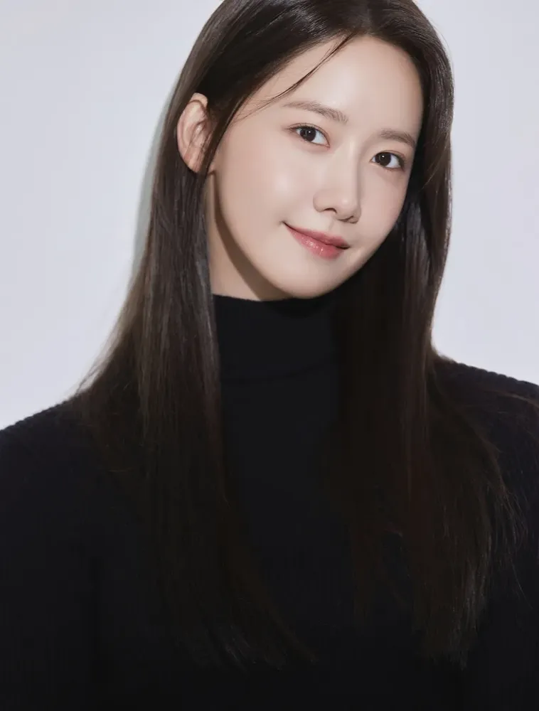 가수, 탤런트인 윤아의 대표 이미지